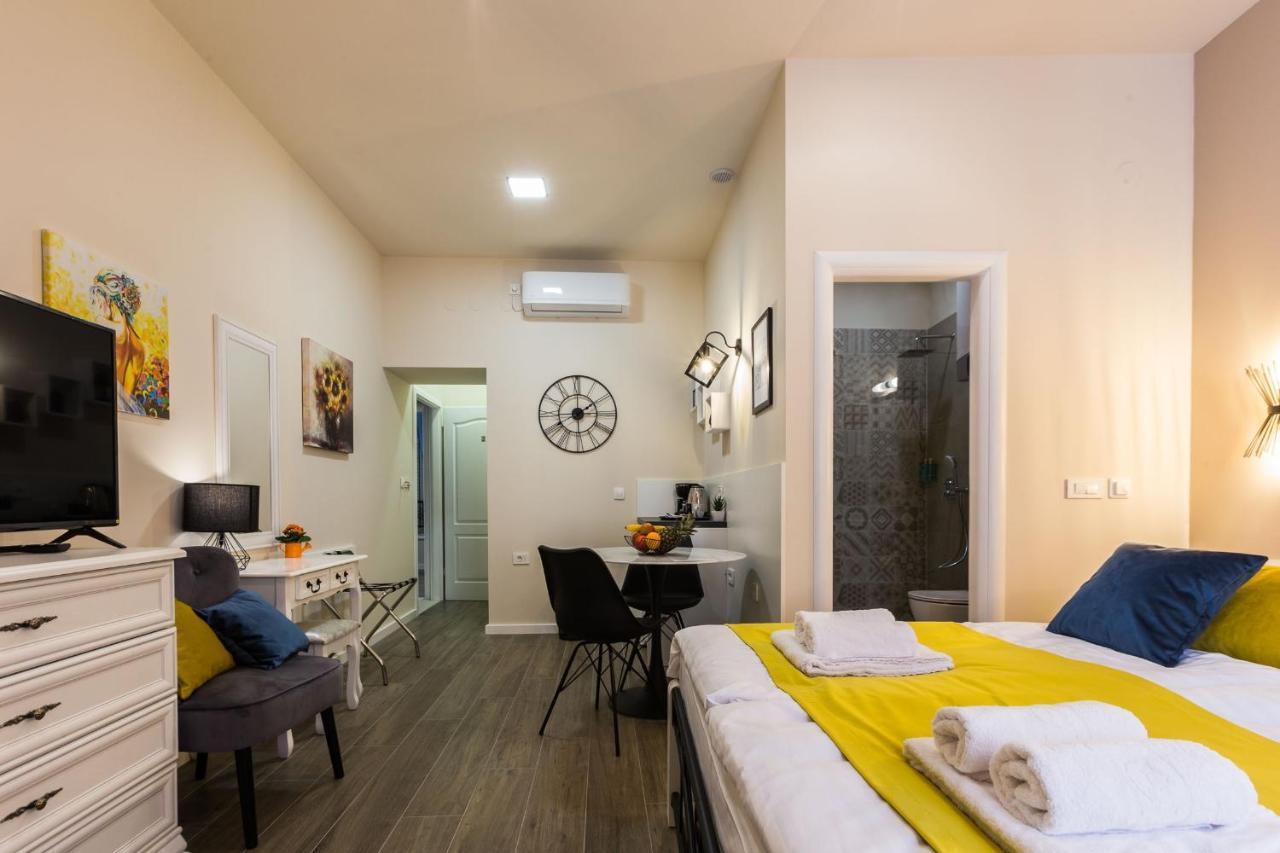 Angie Central Rooms Zadar Eksteriør bilde